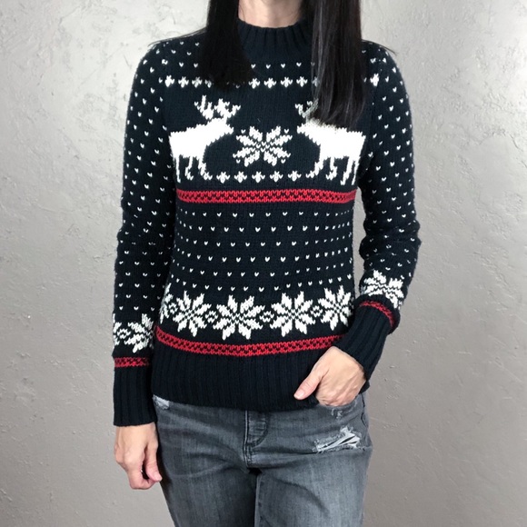 Abercrombie Fitch Holiday Sweater 